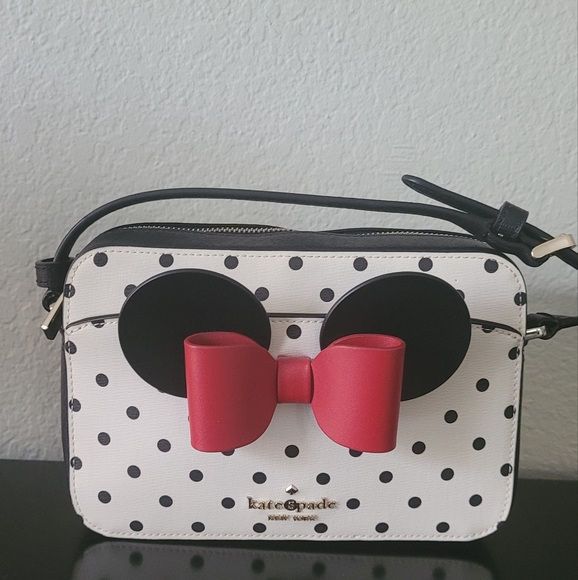 Kate Spade Disney X Minnie Mouse Camera Bag - Picture 2 of 16